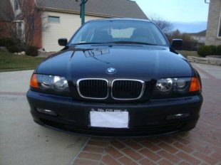 2001 BMW 325  i