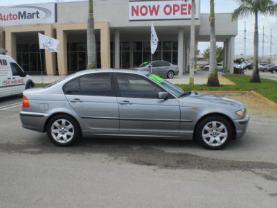 2005 BMW 325 i