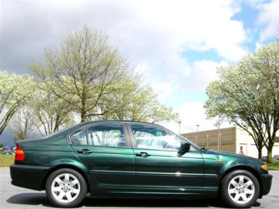 2002 BMW 325  i