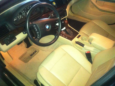 2002 BMW 325 xiT