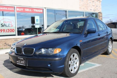 2003 BMW 325  i