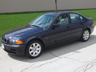 2001 BMW 325 i