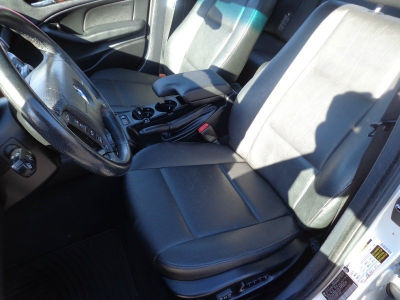2005 BMW 325 i