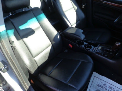 2005 BMW 325 i