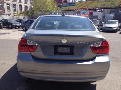 2006 BMW 325 xi