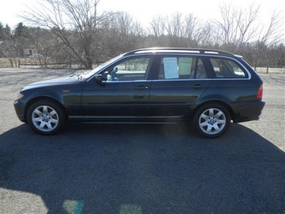 2004 BMW 325 xiT