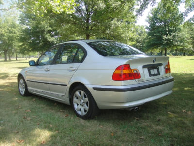 2003 BMW 325 xi
