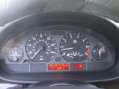 2003 BMW 325 xi