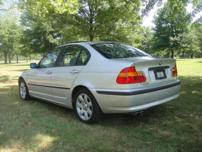 2003 BMW 325 xi