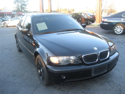 2003 BMW 325  i