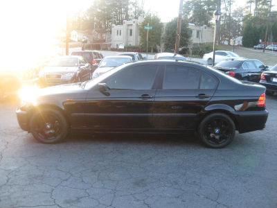 2003 BMW 325 i
