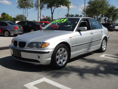 2005 BMW 325 i