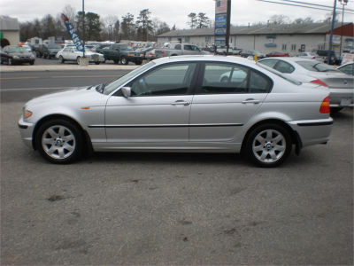 2004 BMW 325 xi