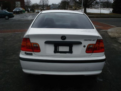 2002 BMW 325 xi