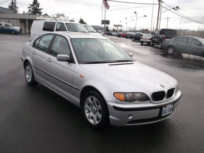 2002 BMW 325 i