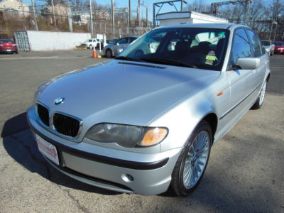 2002 BMW 325 xi