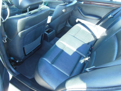 2002 BMW 325 xi