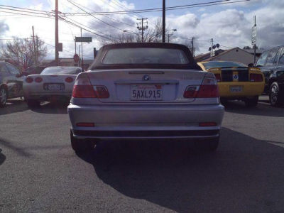 2003 BMW 325  Ci