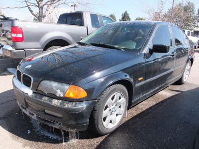 2001 BMW 325  i