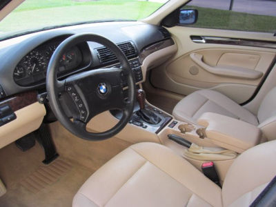 2003 BMW 325 i