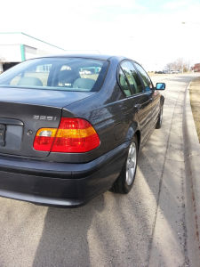 2002 BMW 325 i