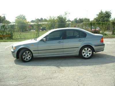 2004 BMW 325 i