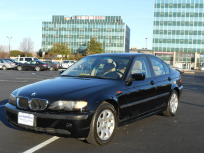 2002 BMW 325  i