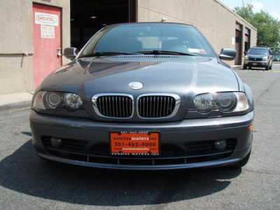 2002 BMW 325  Ci