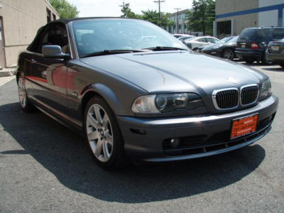 2002 BMW 325  Ci