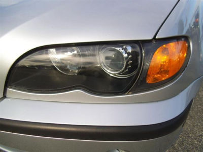 2002 BMW 325  i