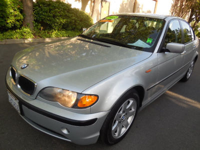 2003 BMW 325 i