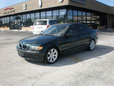 2003 BMW 325  i