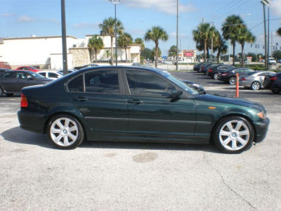 2003 BMW 325 i