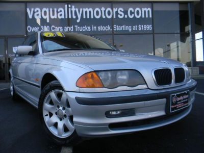 2001 BMW 325  i