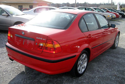 2003 BMW 325 xi
