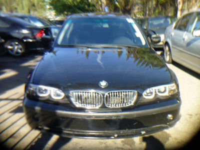 2003 BMW 325 i