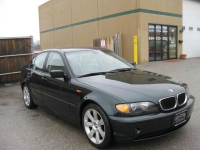 2003 BMW 325  i