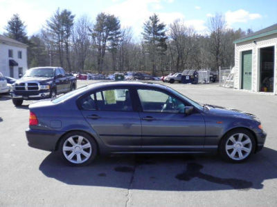 2002 BMW 325 i