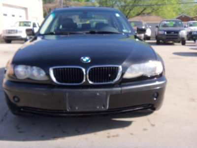 2005 BMW 325 i