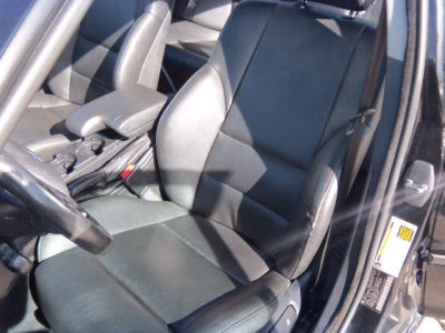 2005 BMW 325 i