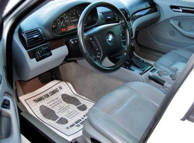 2002 BMW 325  i