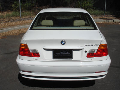2001 BMW 325 Ci