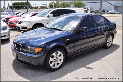 2003 BMW 325  i