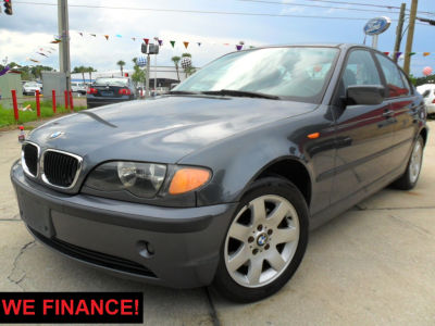 2002 BMW 325  xi