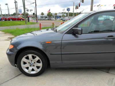 2002 BMW 325 xi