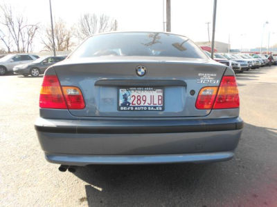 2003 BMW 325 i