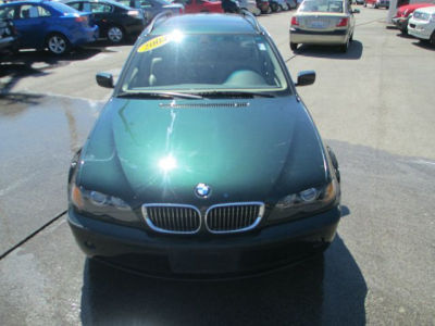 2004 BMW 325 iT