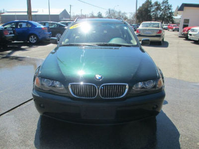 2004 BMW 325 iT