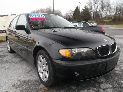 2003 BMW 325  xi