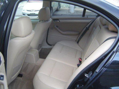 2003 BMW 325 xi
